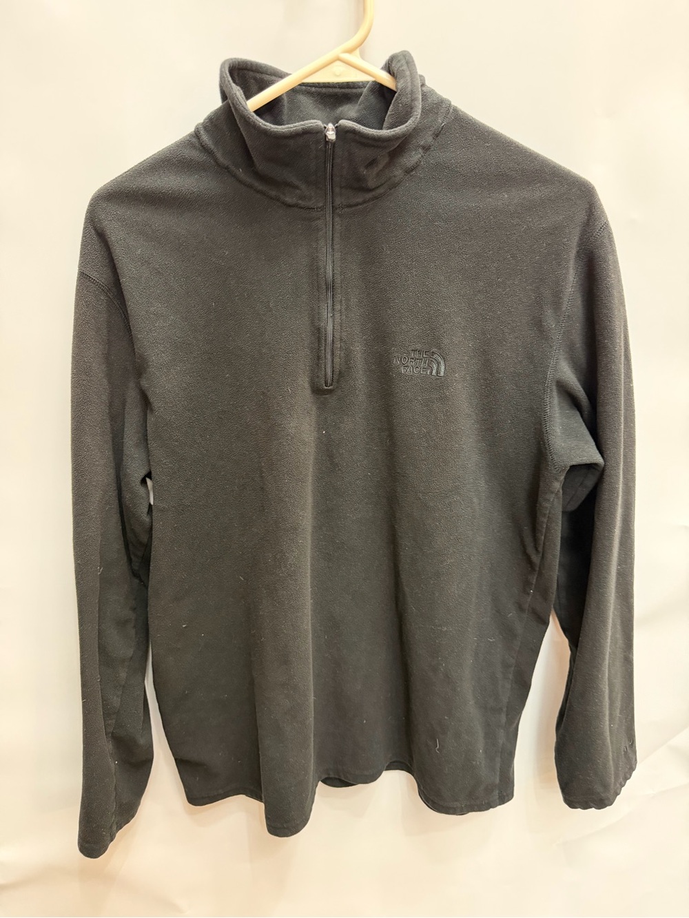 The North Face Men’s Black Quarter-Zip Fleece Pullover Mens size Large